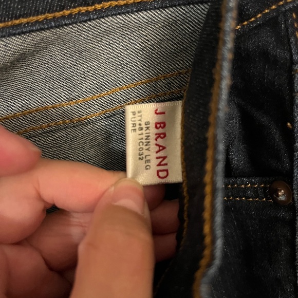 Like-New J Brand Dark Skinny Jeans, Size 27 - Picture 6 of 6